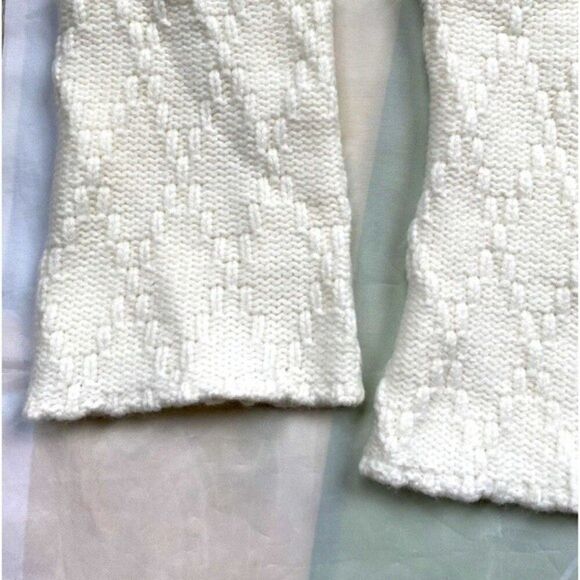 JM COLLECTION Women Small Cream One Snap Front Cardigan Knit Sweater NWOT - Picture 4 of 11